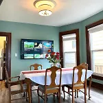 Cozy Suite-Walk To The Falls