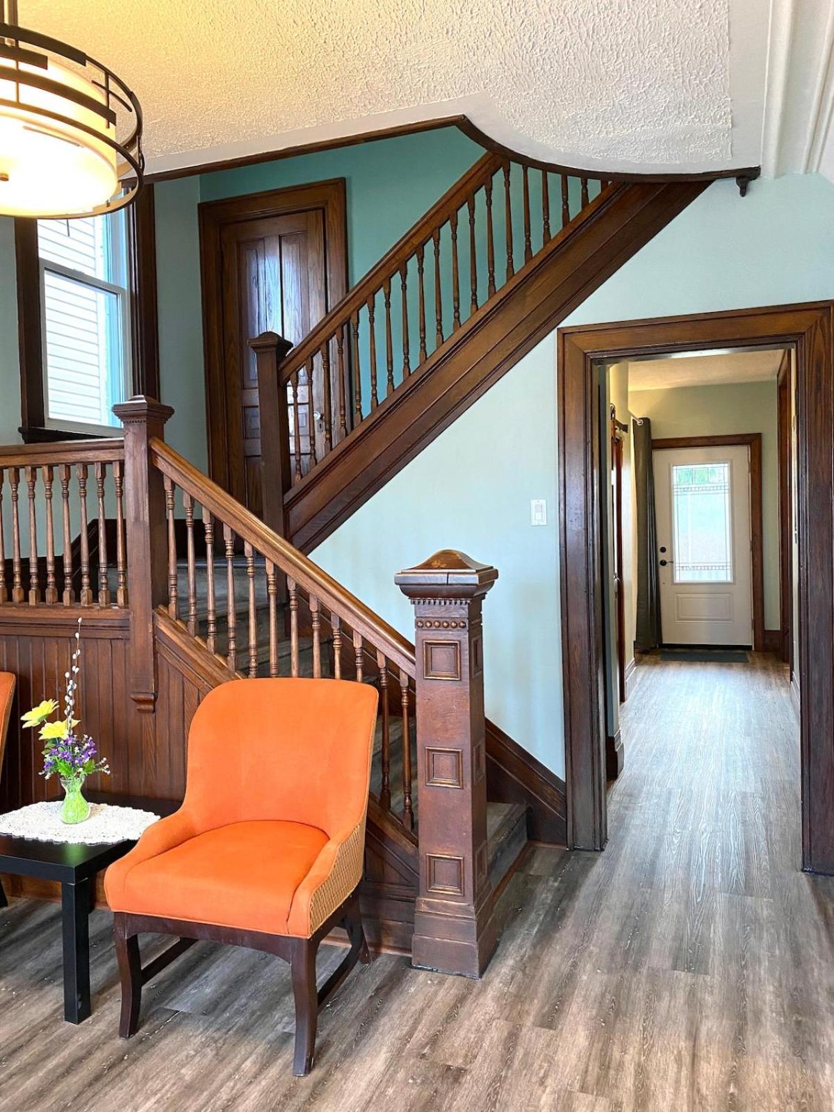 Cozy Suite-walk To The Falls Apartment Niagara Falls